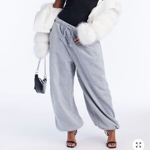 NWT Fashion Nova Sabrina Wide-Leg Barrel Sweatpants